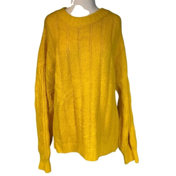 CLICHE Ballon Sleeve Oversized Mustard Cable Knit Sweater Size XL Crewneck Soft - Picture 1 of 13